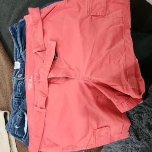 TIME & TRU mid rise shorts